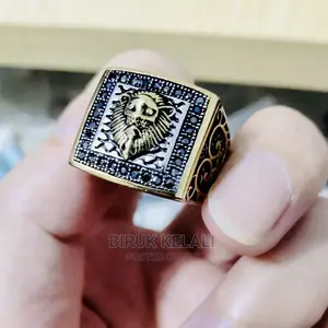 Totem Lion Head Titanium Steel Men's Stainless Steel