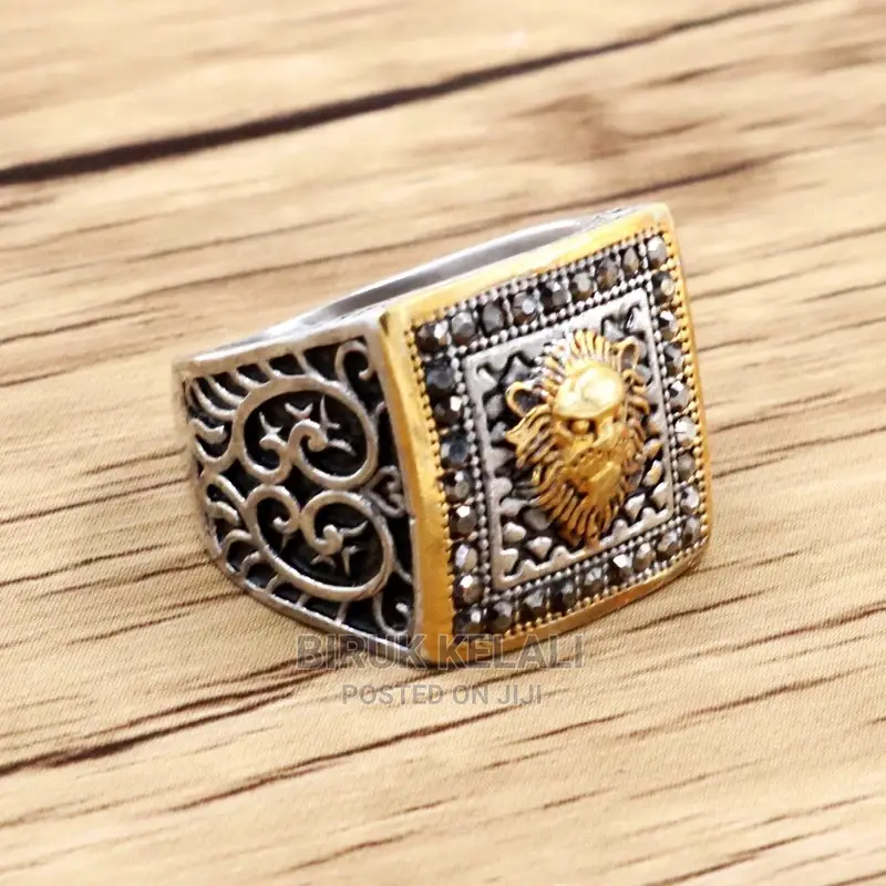 Totem Lion Head Titanium Steel Men's Stainless Steel