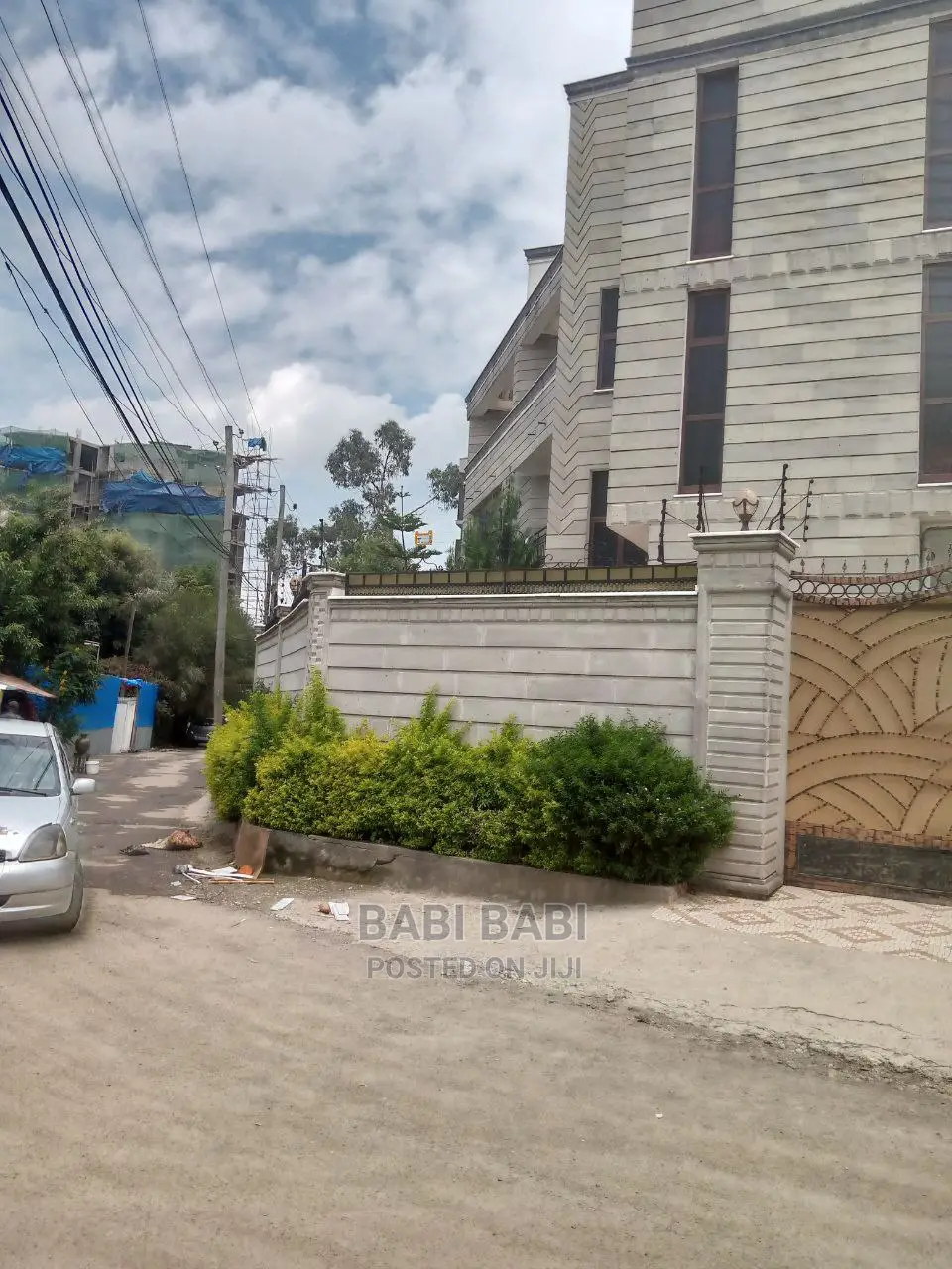 7bdrm House in Bsrate Gebreal, Nifas Silk-Lafto for sale