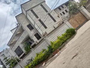 7bdrm House in Bsrate Gebreal, Nifas Silk-Lafto for sale