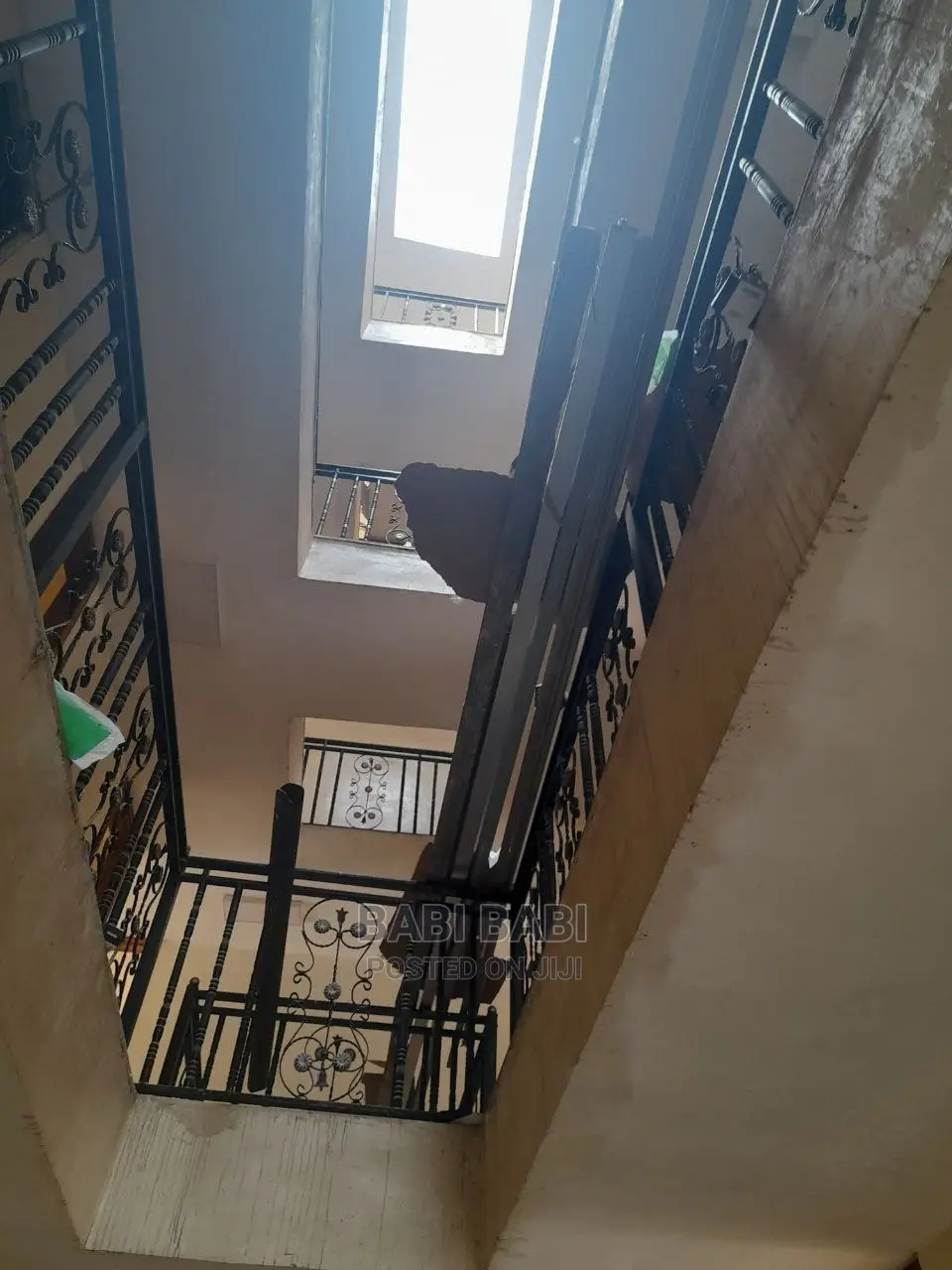 7bdrm House in Bsrate Gebreal, Nifas Silk-Lafto for sale