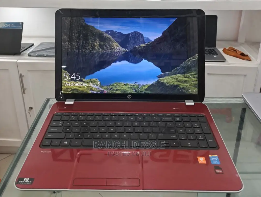New Laptop HP Pavilion 15 8GB Intel Core I5 HDD+SSD 500GB