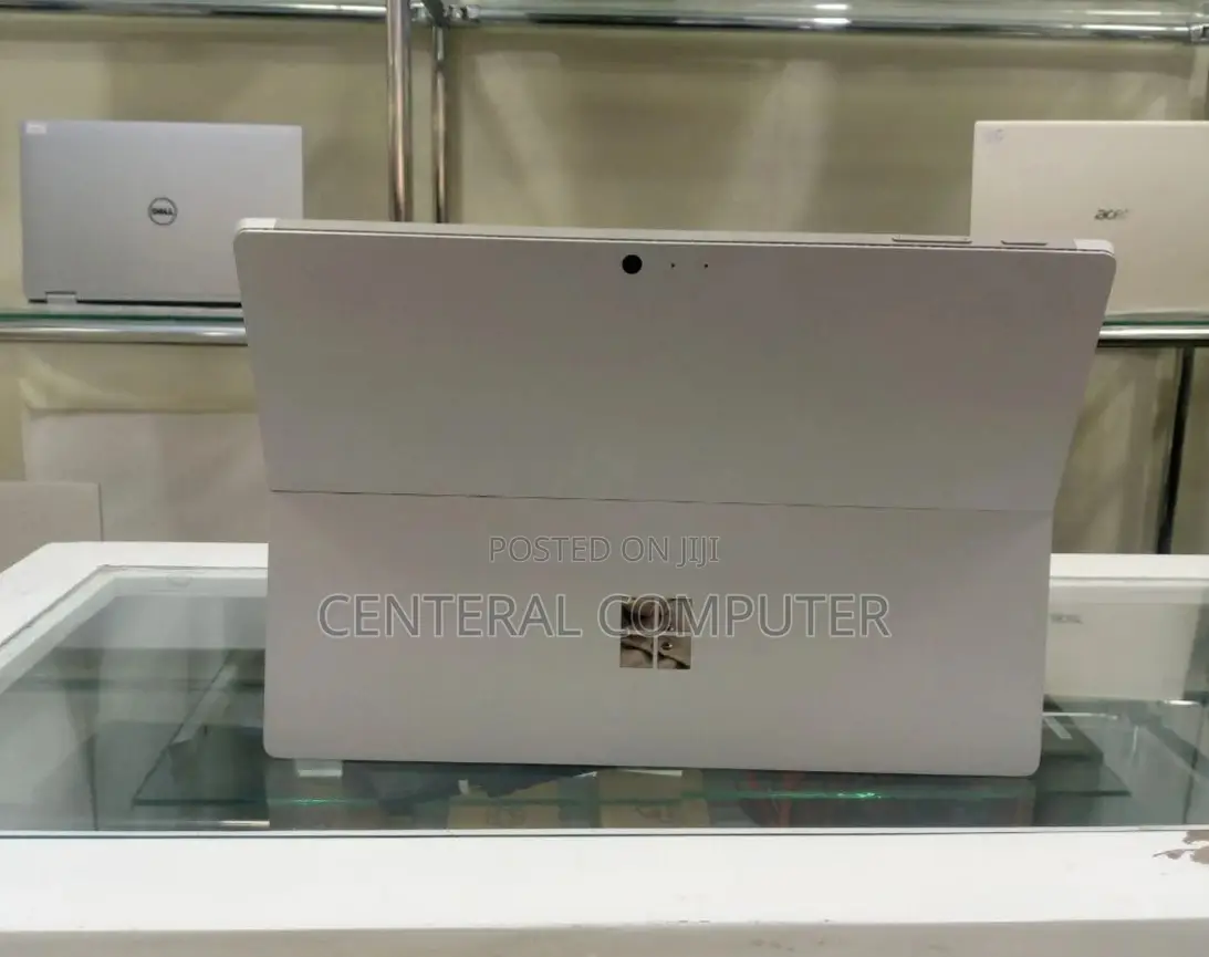 New Laptop Microsoft Surface Laptop 8GB Intel Core I5 SSD 256GB