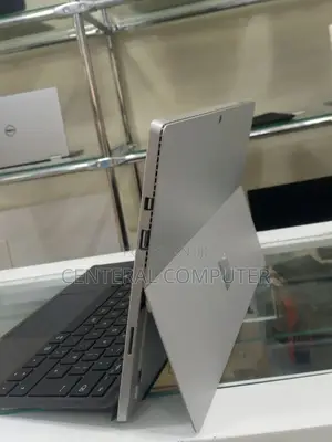 New Laptop Microsoft Surface Laptop 8GB Intel Core I5 SSD 256GB