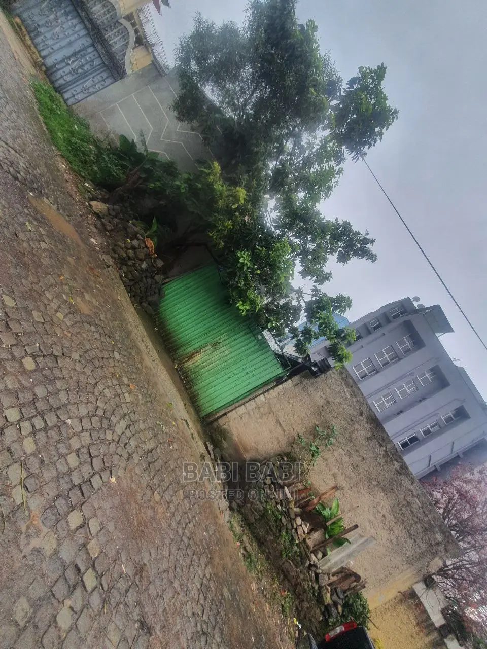 6bdrm House in መስቀል ፍላወር, Kirkos for sale