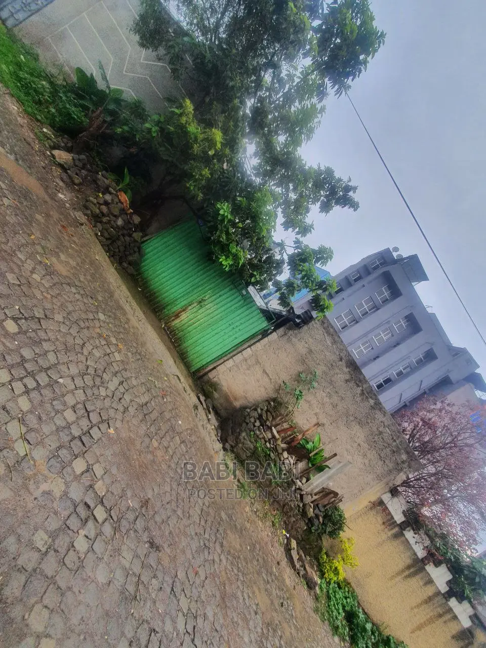 6bdrm House in መስቀል ፍላወር, Kirkos for sale