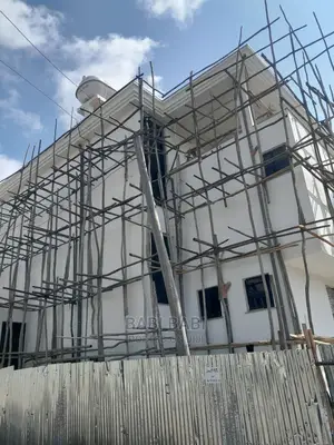 7bdrm House in ሰሚት አካባቢ, Bole for sale