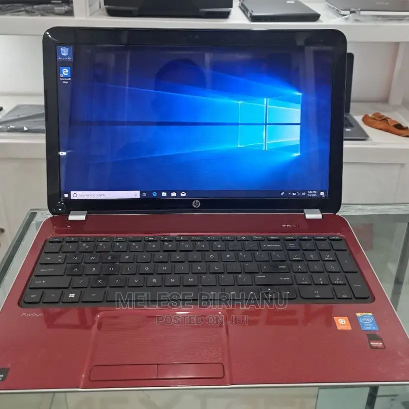 New Laptop HP Pavilion 15 8GB Intel Core i5 HDD 500GB