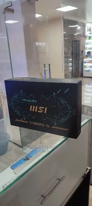 New Laptop MSI Katana GF66 8GB Intel Core I7 SSD 1T