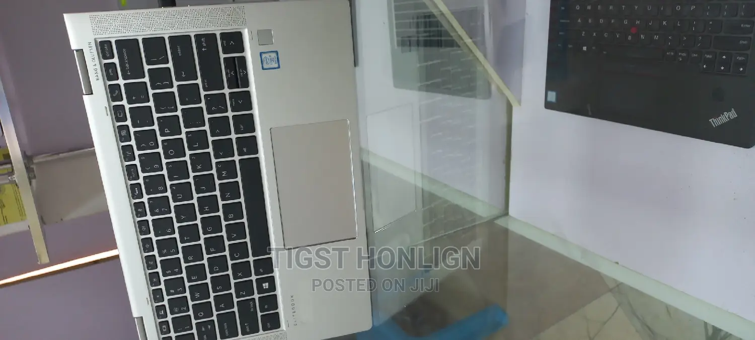 New Laptop HP EliteBook X GB Intel Core I7 SSD 512GB