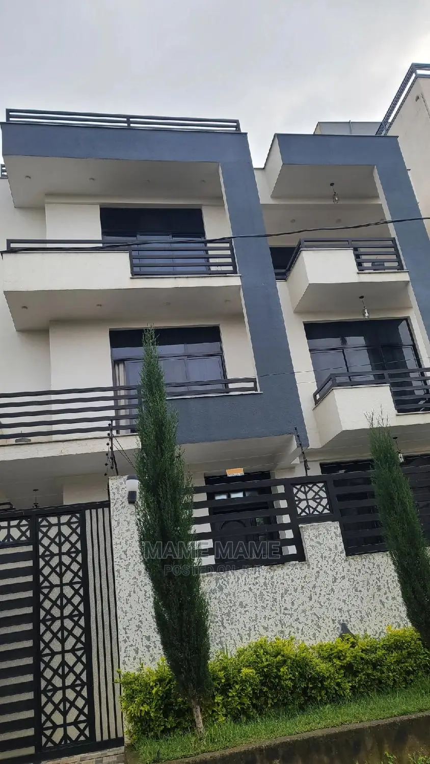 6bdrm House in Addis Abeba, Bole for sale