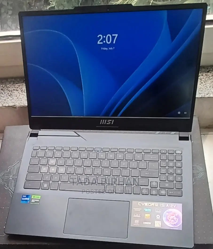 New Laptop MSI MSI Sword 15 16GB Intel Core I7 SSD 512GB