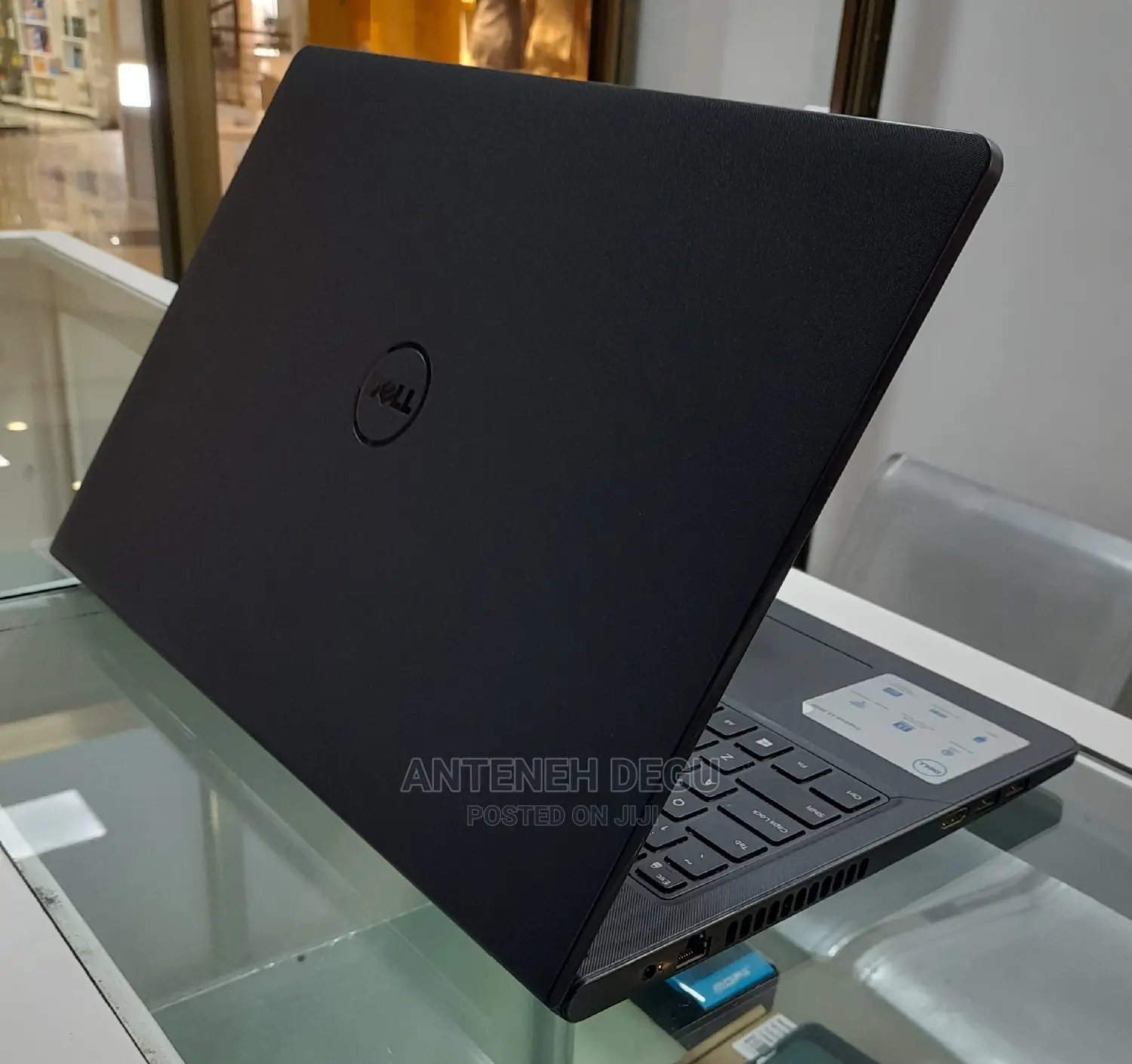 New Laptop Dell Inspiron 15 8GB Intel Core I5 HDD 1T