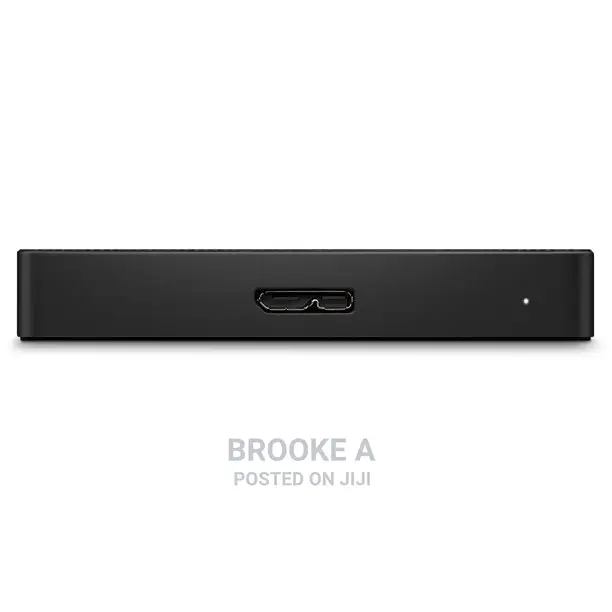 Seagate Expansion STKM 2tb Portable Hard Drive