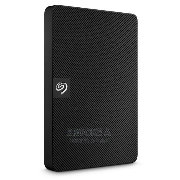 Seagate Expansion STKM 2tb Portable Hard Drive