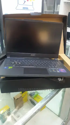 New Laptop MSI GP75 Leopard 8GB Intel Core I7 SSD 512GB