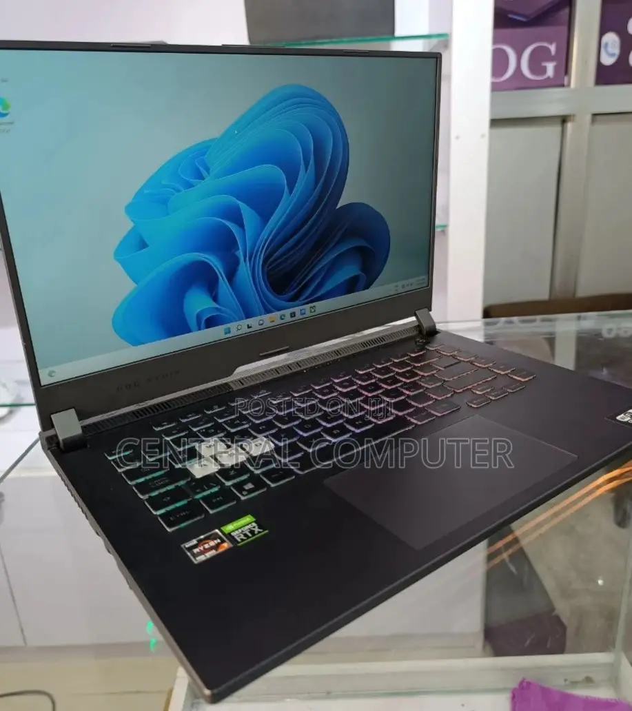 New Laptop Asus ROG Strix G16 G614 16GB AMD Ryzen 7 SSD 512GB