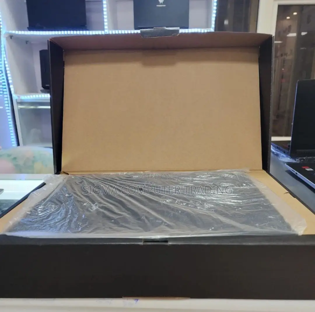 New Laptop MSI MSI Sword 15 8GB Intel Core I7 SSD 512GB