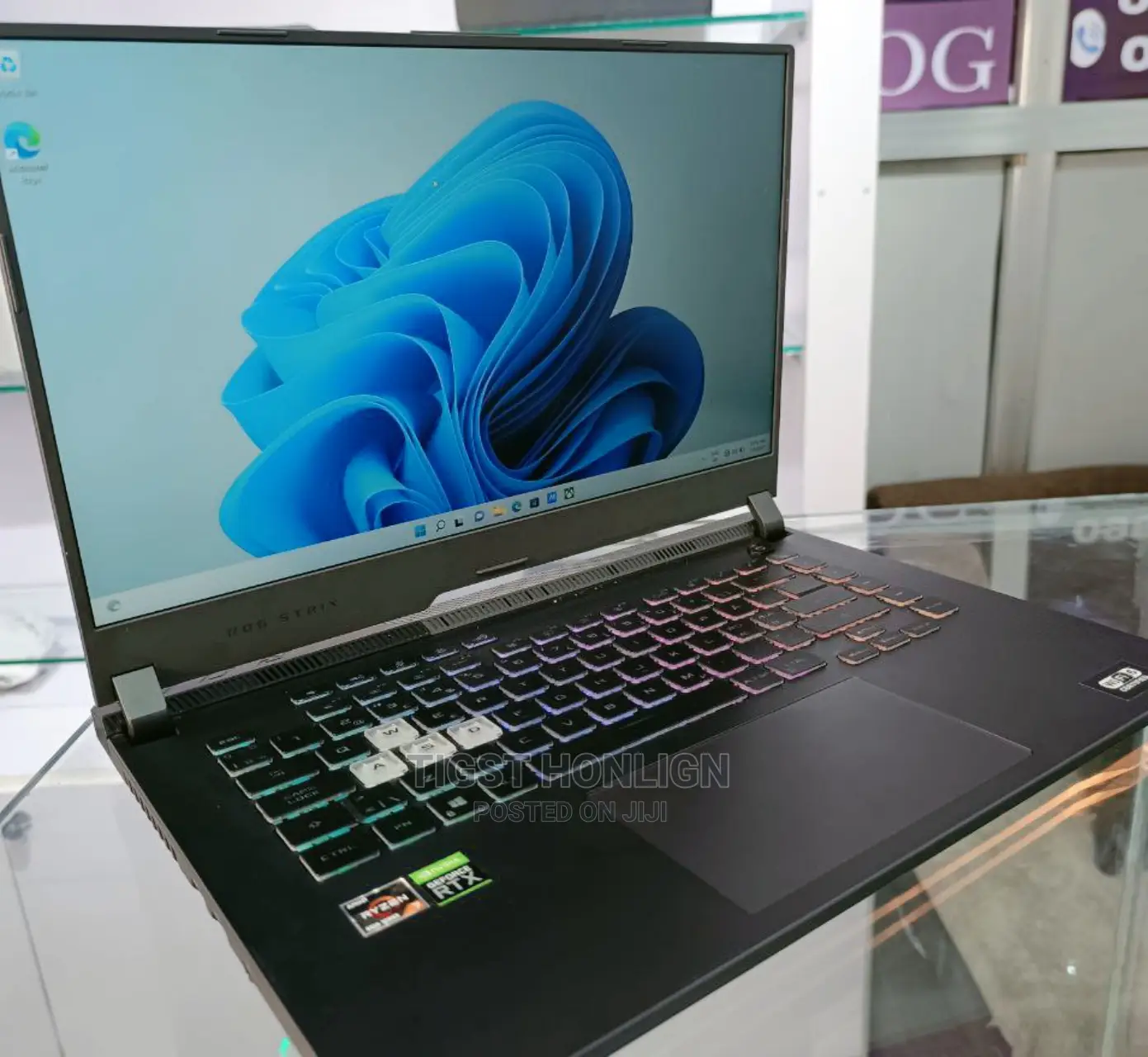 New Laptop Asus ROG Strix G15 16GB AMD Ryzen 7 SSD 512GB