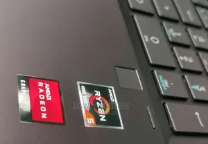 New Laptop 8GB Intel Core I7 SSD 512GB