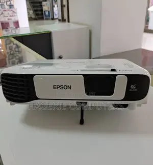 Photo - Brand New Epson Projector