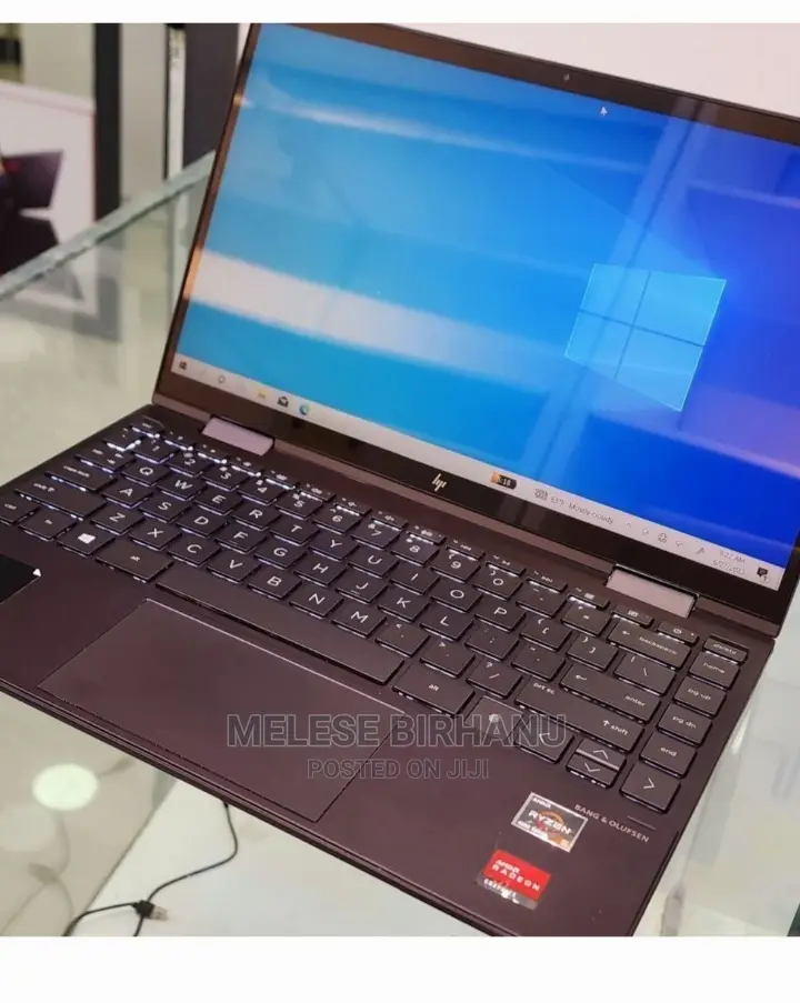 New Laptop HP Envy X360 8GB AMD Ryzen 5 SSD 512GB