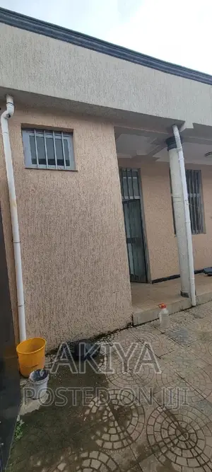 4bdrm House in House, Oromia-Finfinne for sale