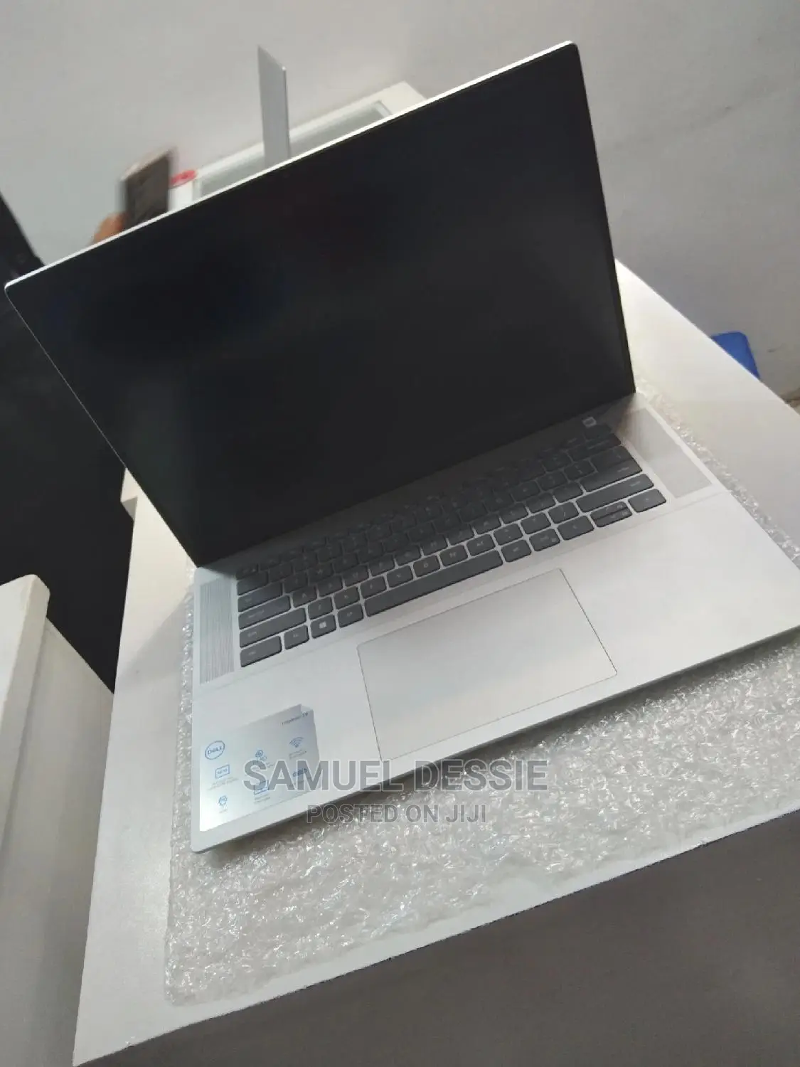 New Laptop Dell Inspiron 15 16GB Intel Core I7 SSD 512GB