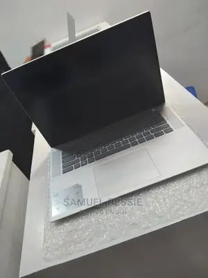 New Laptop Dell Inspiron 15 16GB Intel Core I7 SSD 512GB