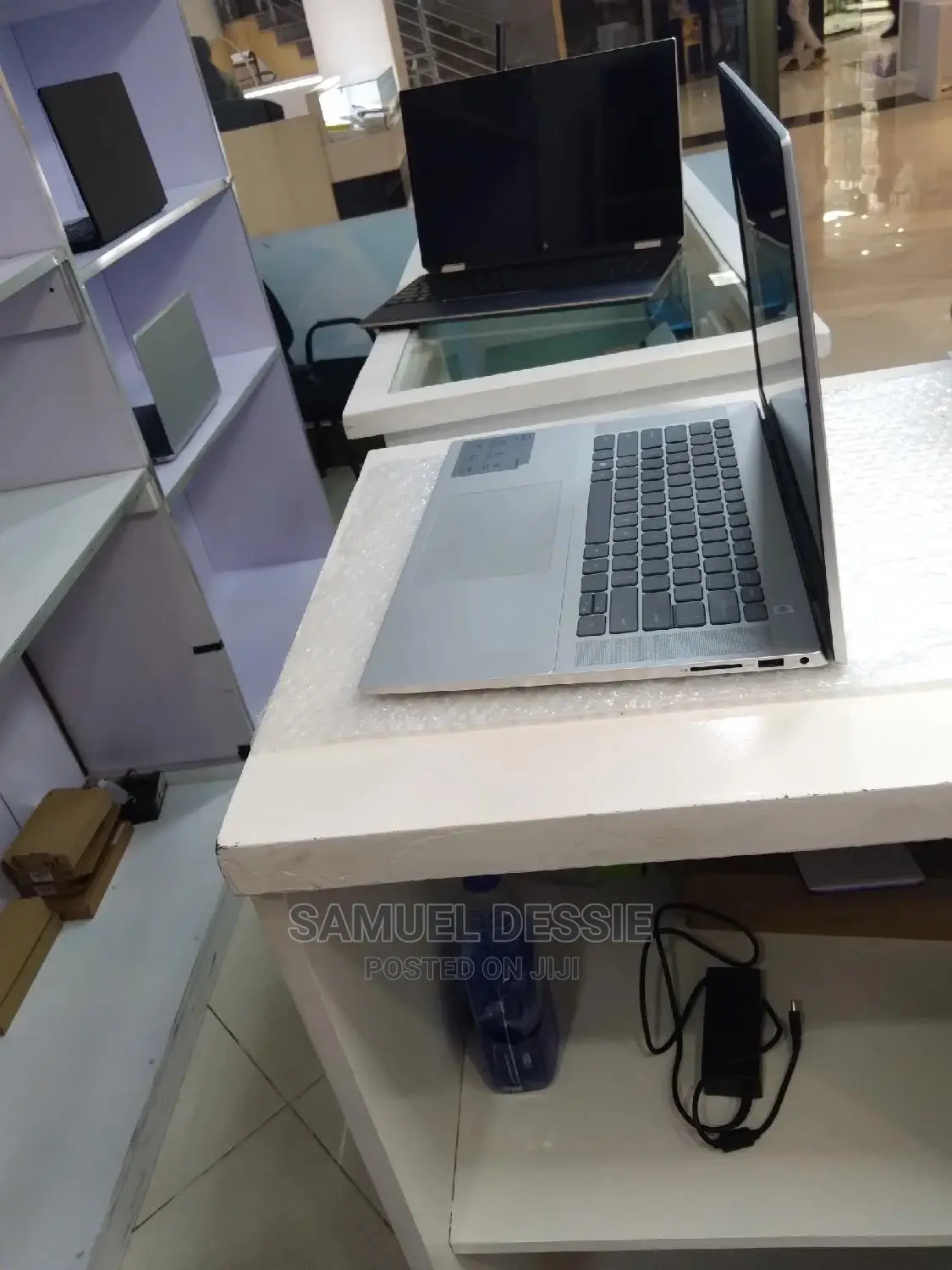 New Laptop Dell Inspiron 15 16GB Intel Core I7 SSD 512GB