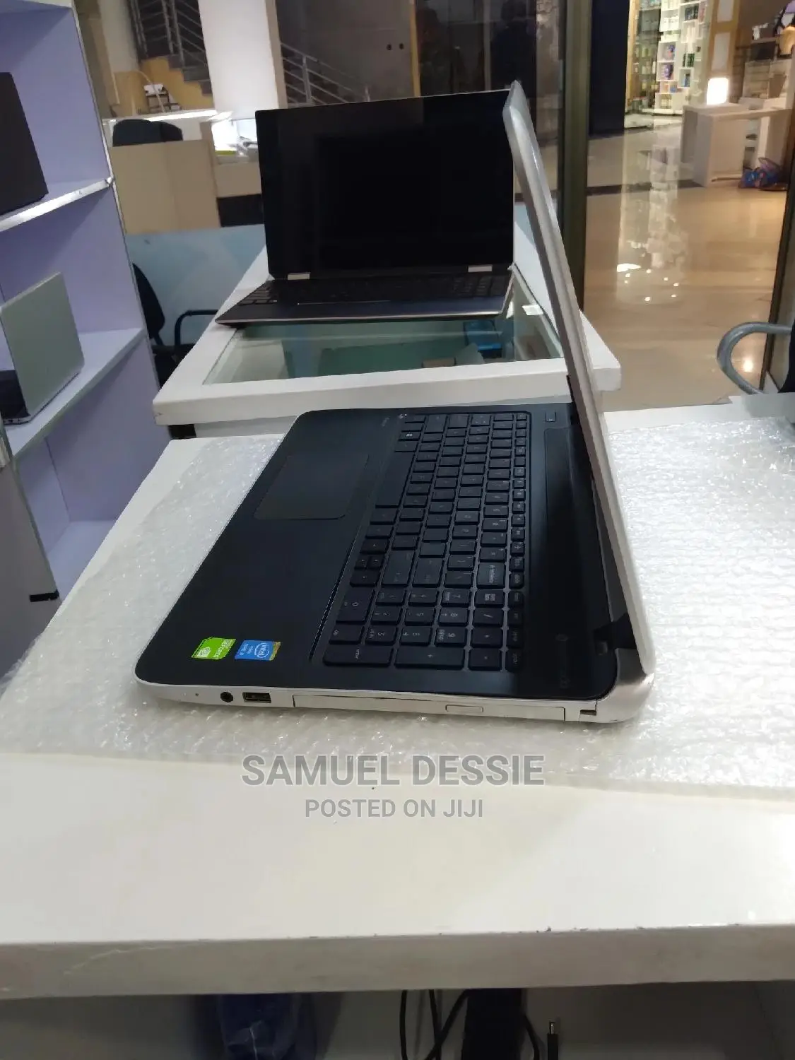 New Laptop HP Pavilion 15 8GB Intel Core I7 HDD 1T