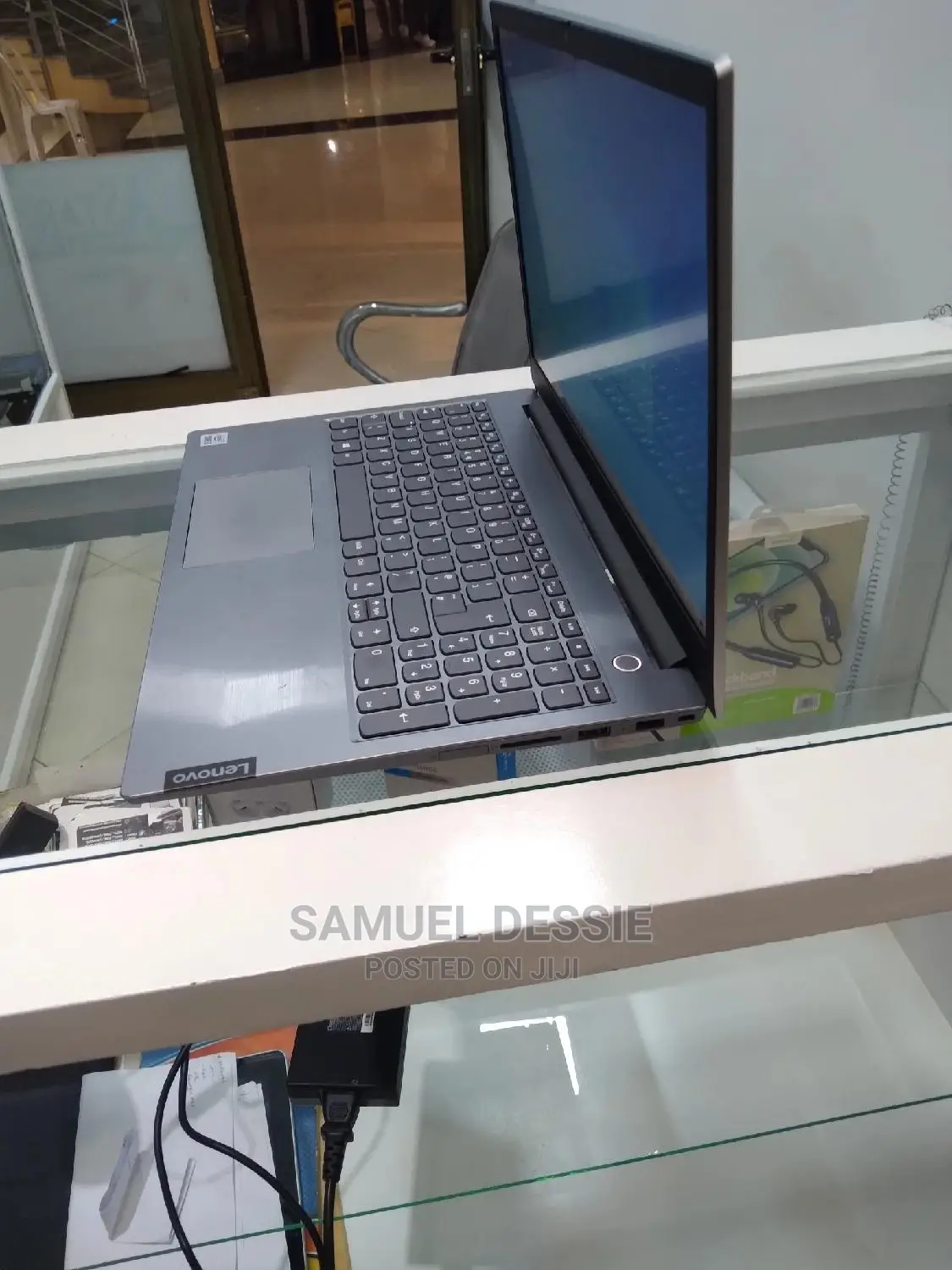 New Laptop Lenovo ThinkBook 13 8GB Intel Core I5 HDD 1T