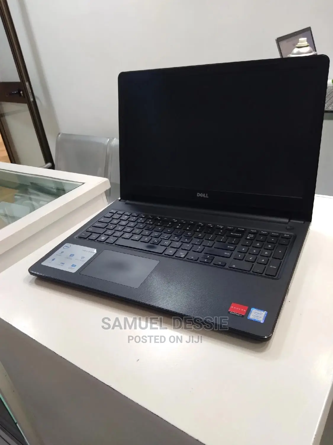 New Laptop Dell Inspiron 15 8GB Intel Core I5 HDD 1T