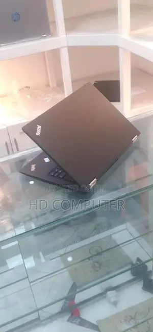 Photo - New Laptop Lenovo ThinkPad Yoga 370 8GB Intel Core I5 SSD 512GB