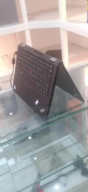 New Laptop Lenovo ThinkPad Yoga 370 8GB Intel Core I5 SSD 512GB