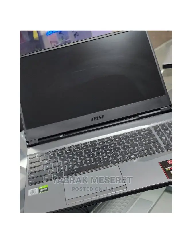New Laptop MSI 16GB Intel Core I7 SSD 512GB