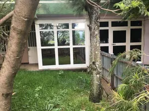 ለሽያጭ የወጣ 5000ካሬ 2-መጋዘን አስቸኳይ