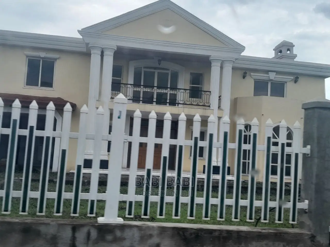 6bdrm House in Ccd, Yeka for sale