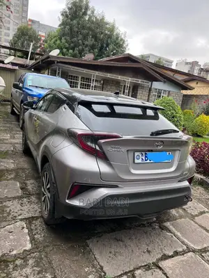 Toyota C-HR 2020 Pearl