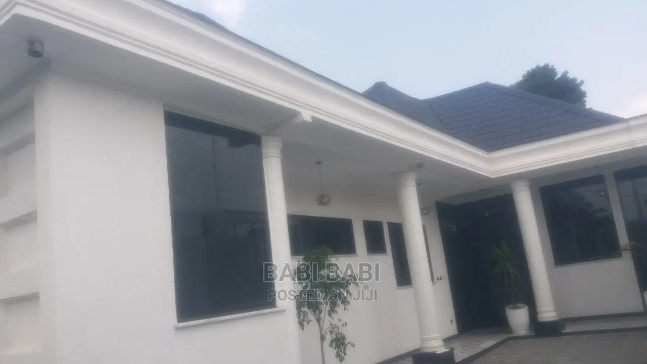 5bdrm House in Betel Weyra, Kolfe Keranio for sale