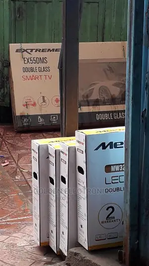 Photo - Extreme 55 Inches Smart Tv