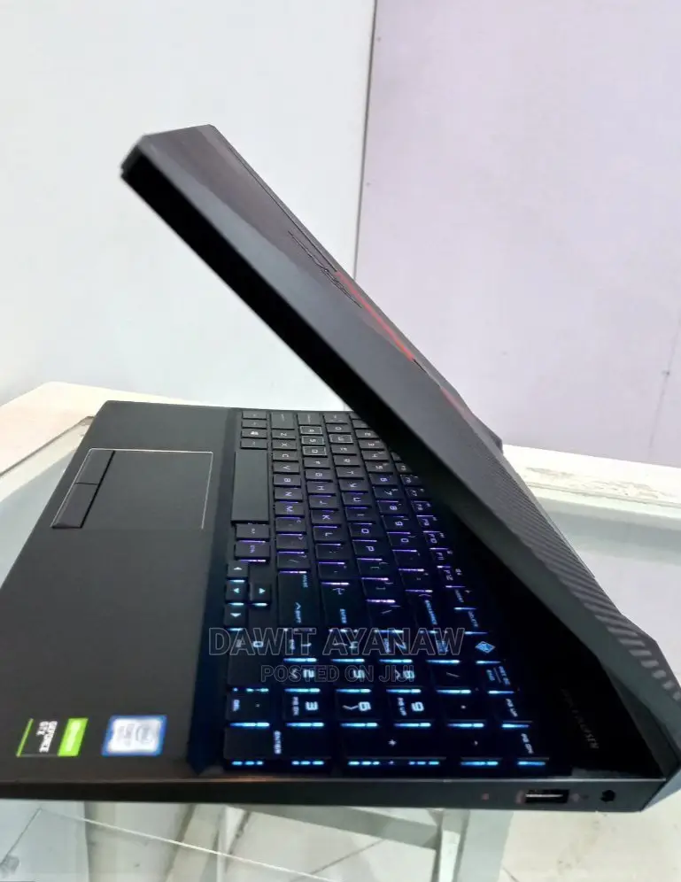 New Laptop HP 8GB Intel Core I7 HDD+SSD 128GB