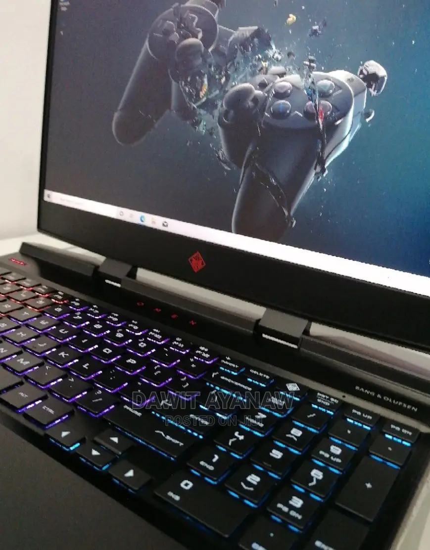 New Laptop HP 8GB Intel Core I7 HDD+SSD 128GB