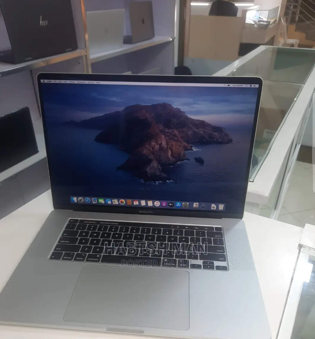 New Laptop Apple MacBook Pro 2019 32GB Intel Core I9 SSD 1T