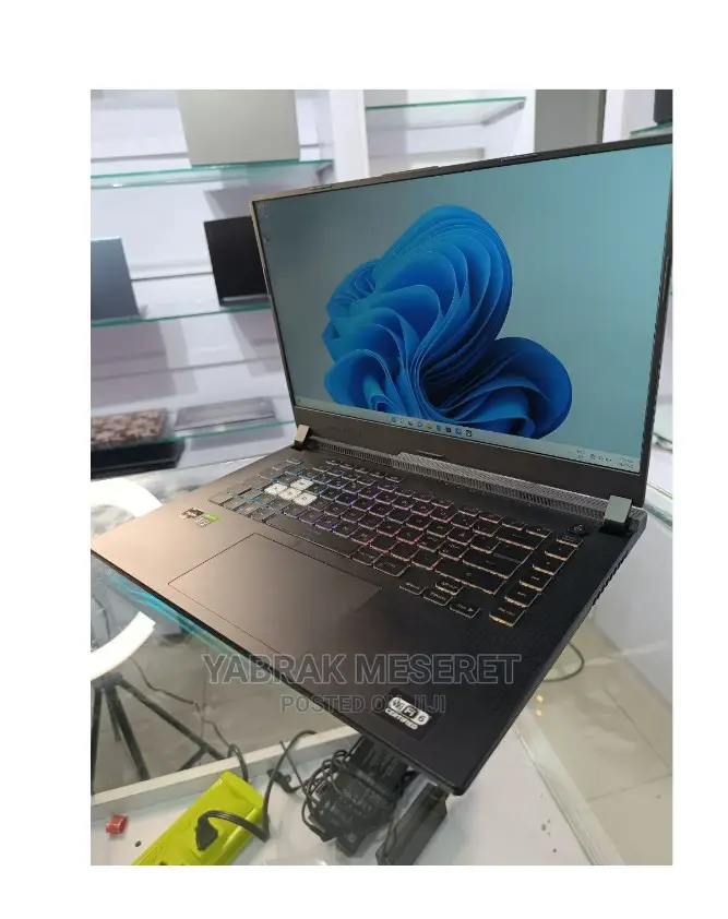 New Laptop Asus ROG Strix G15 16GB AMD Ryzen 7 SSD 512GB