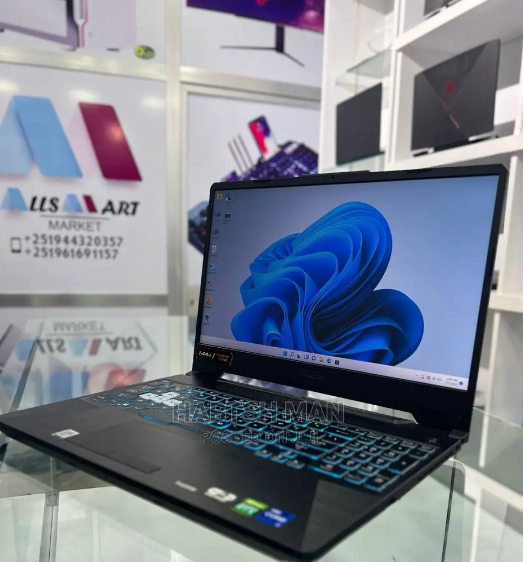 New Laptop HP Pavilion 15 8GB AMD Ryzen 5 SSD 512GB