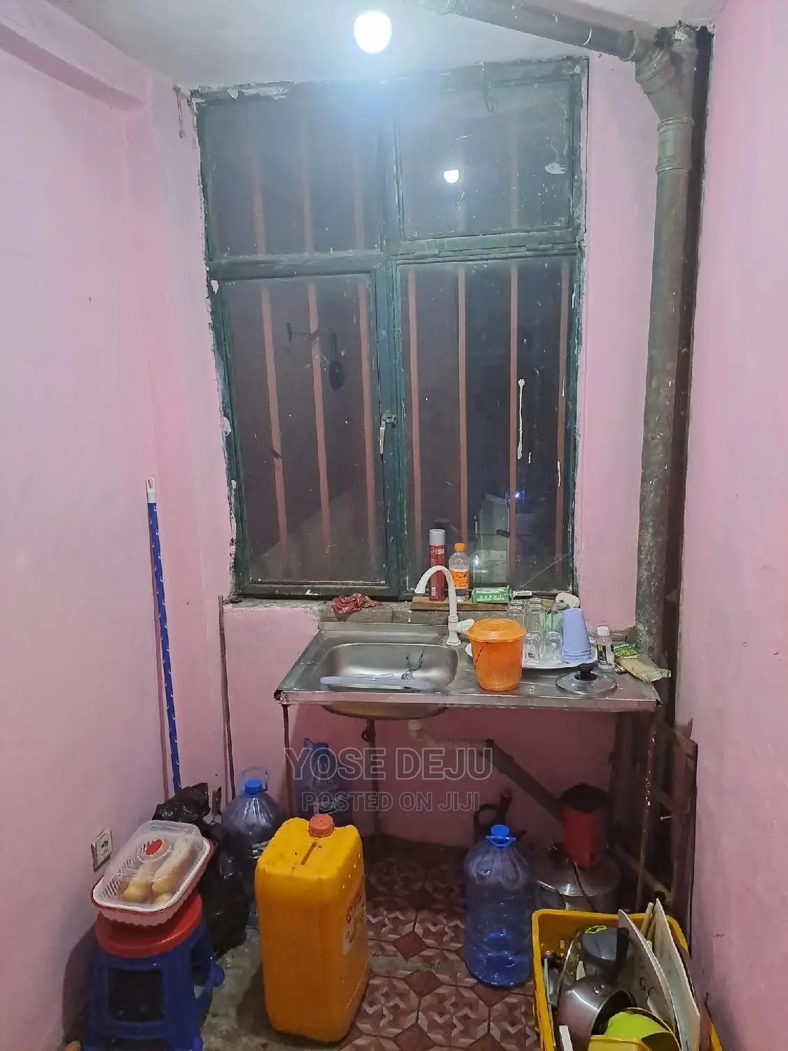 1bdrm Condo in 49 Condominium, Bole for sale