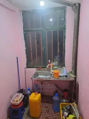 1bdrm Condo in 49 Condominium, Bole for sale