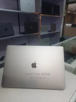 New Laptop Apple MacBook Pro 2019 32GB Intel Core I9 SSD 1T