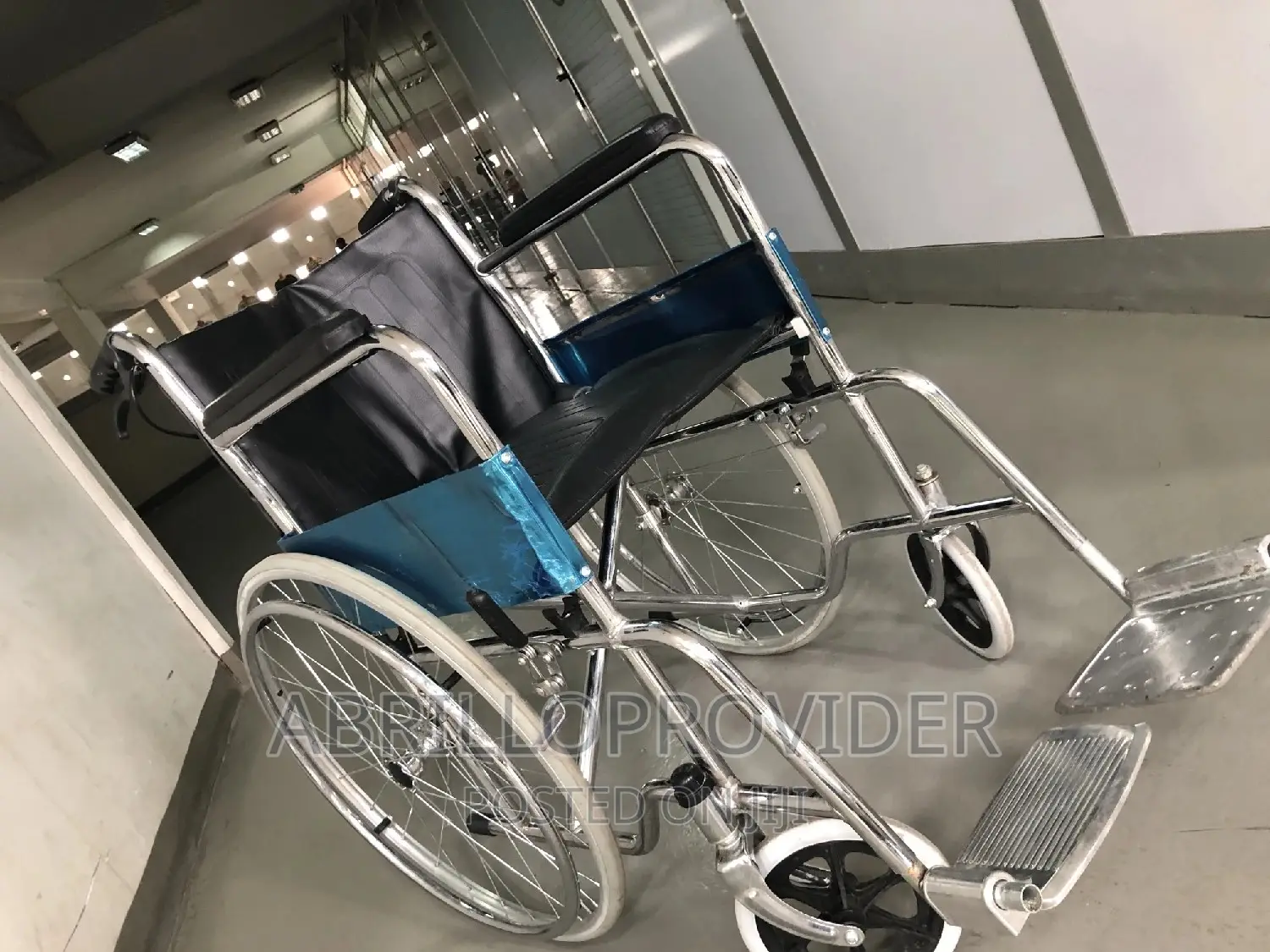 በመጠኑ ያገለገሉ የአልሙኒየም ዌልቸሮች Used Wheelchair